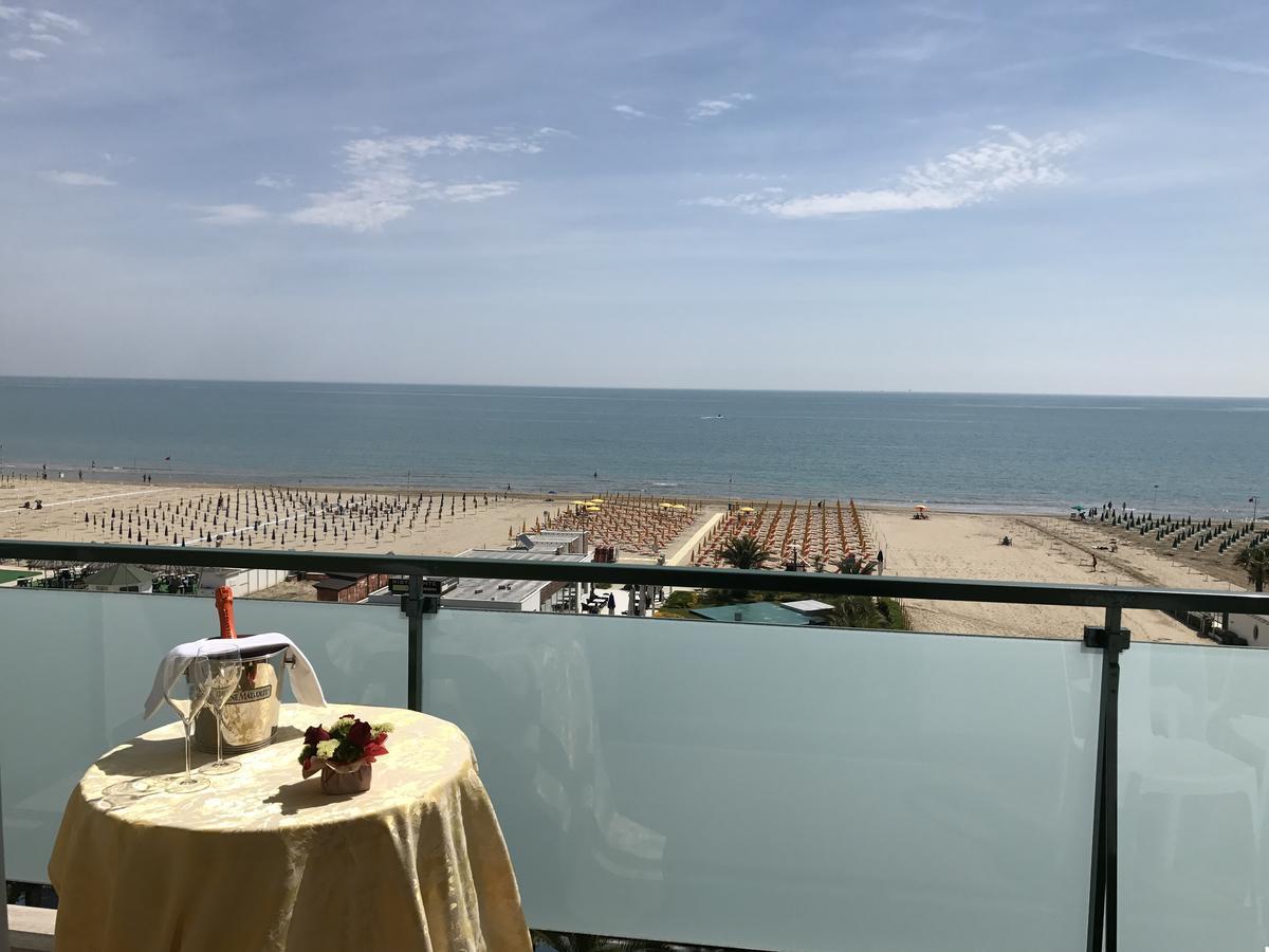 Hotel Atlas Alba Adriatica Zewnętrze zdjęcie